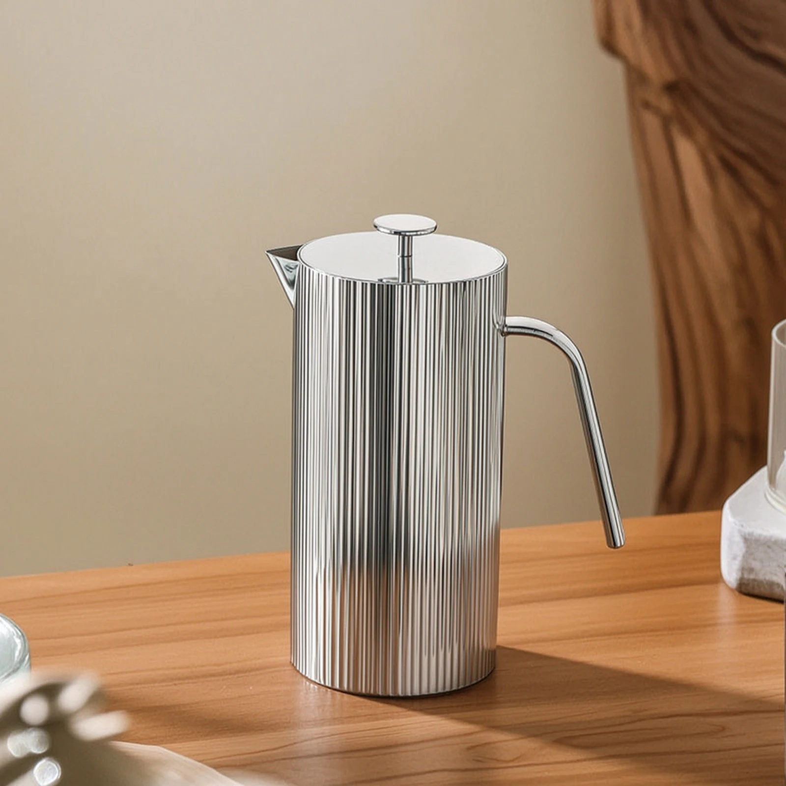 Stainless Steel Pitcher Fluted Water Pitcher with Lid Metal Water Carafe Striped Carafe with Handle Polished for Dining Table