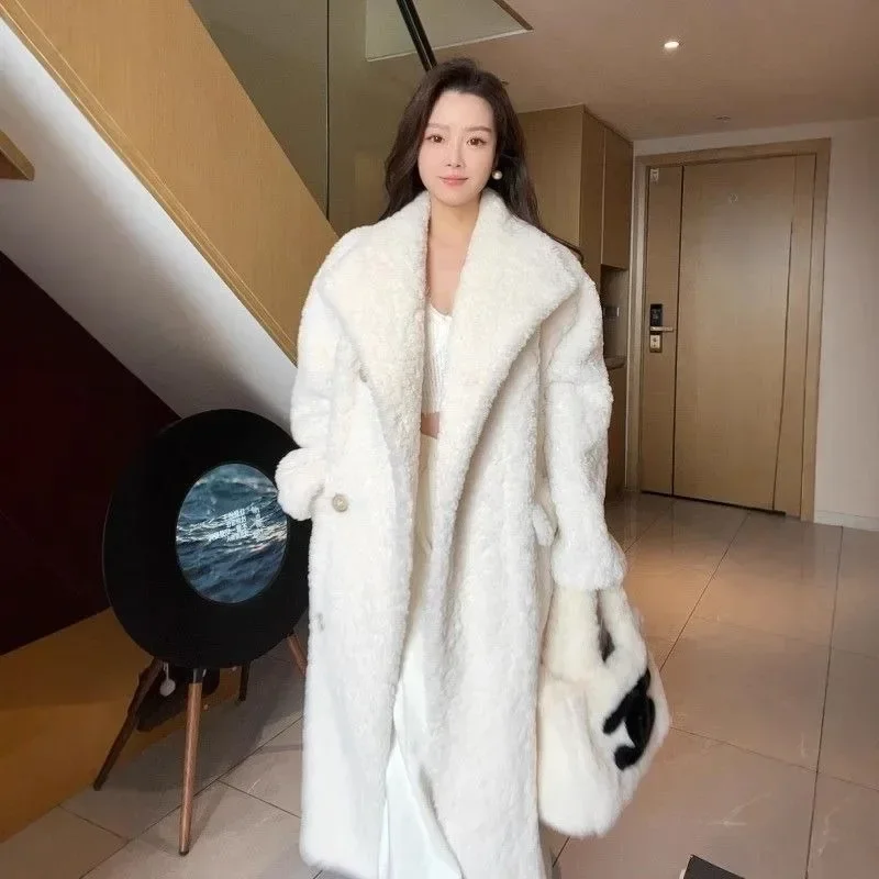 Winter 2025 New Women Lamb Fur OutCoat Female Fur One Network Red Explosive Lapel Thick Long Coat Pure Color Fur Warmth Jacket