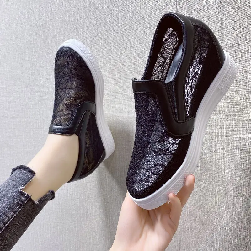 Lace Flowers Woman Platform Sneakers Wedge Shoes 2026 New Female Height Increasing Breathable Mesh Casual Shoes Canvas Shoes
