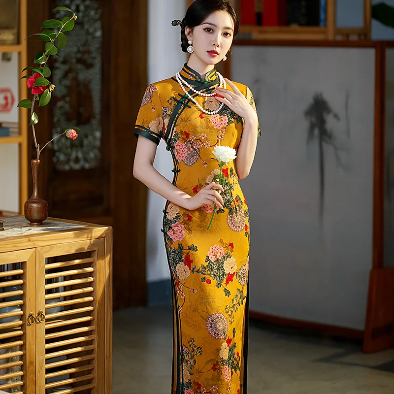 2025 Autumn Yellow Stand Collar Fashion Floral Long Cheongsam Chinese  Traditional Style Wedding Evening Qipao Dress for Women - AliExpress  200000532