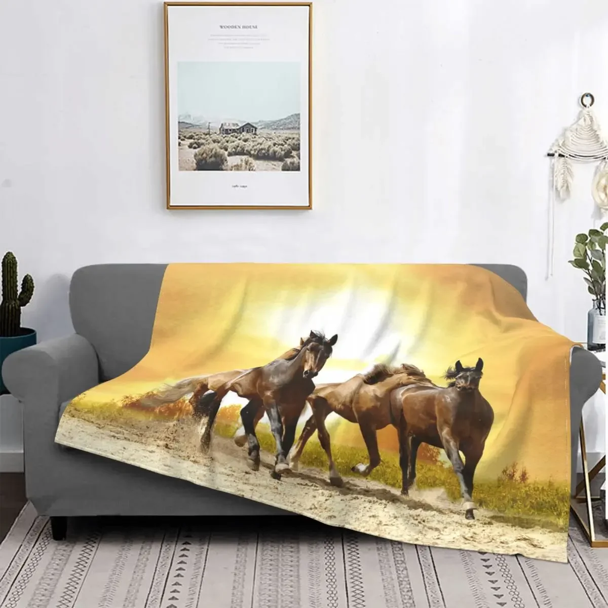 Wild Horse Blankets Galloping Animal Lovers Fuzzy Funny Warm Throw Blankets for Coverlet Spring/Autumn