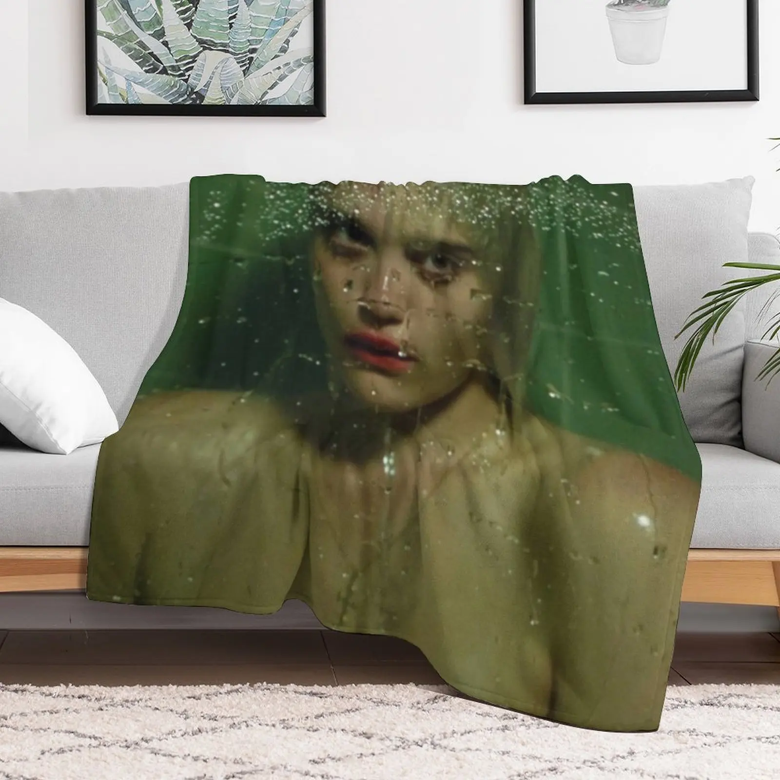 Sky Ferreira - Night Time, My Time Throw Blanket Fade Resistant Durable Throw Blanket