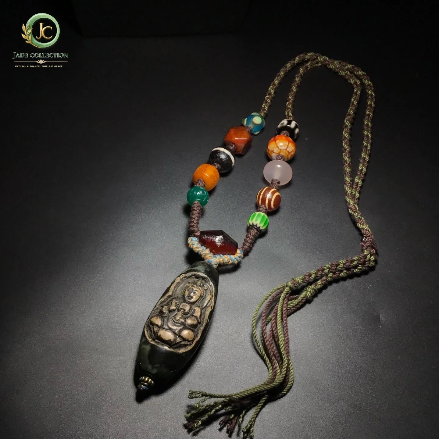 Unique Tibetan Old Agate Heaven Earth Dzi Carved Guanyin Bead Necklace J0523