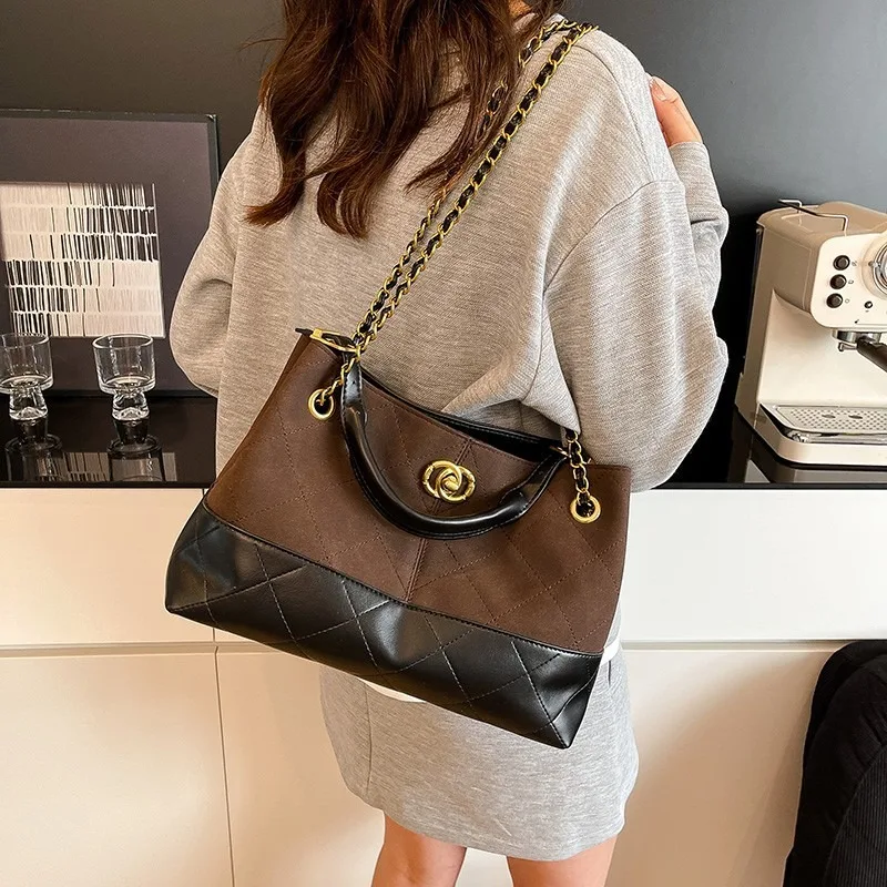 

‌ Большая женская большая сумка в стиле ретро 2025 года — кошелек с цепочкой на плечо/подмышек/ручной многосторонней сумкой, дизайн контрастного цвета и просторный