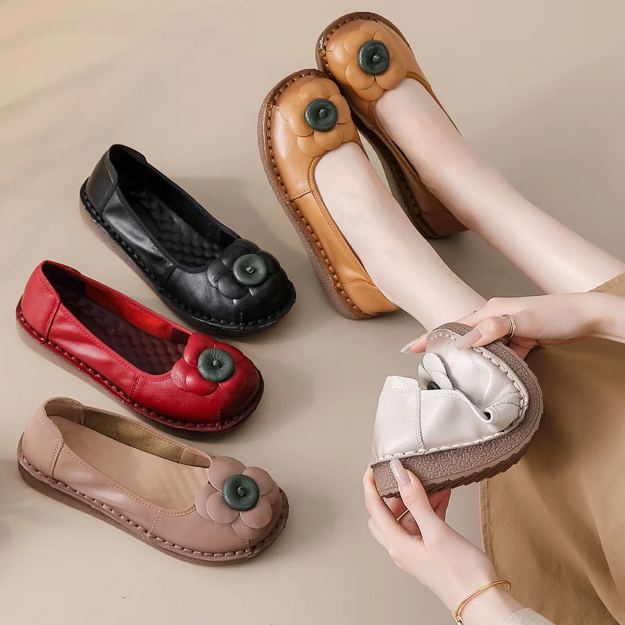 

2026 Women's Real Leather Ballet Flats Red Floral Moccasin Luxury Ancient Soft Travel Shoes Spring Lady Shallow Loafer