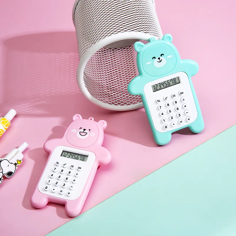 Kawaii Cartoon Beer Rekenmachine Leuke Mini Draagbare Kleine Rekenkundige Draagbare Basisschool Student Leuke Computer