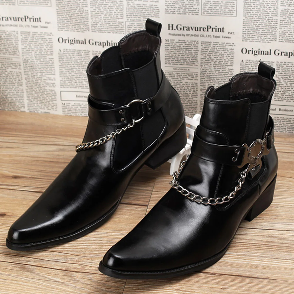 New Fashion Pointed Toe Men Black Ankle Boot Trending Buckle Patent Leather Chains Charm Party Show Zapatos Men\'s Loafers Casual