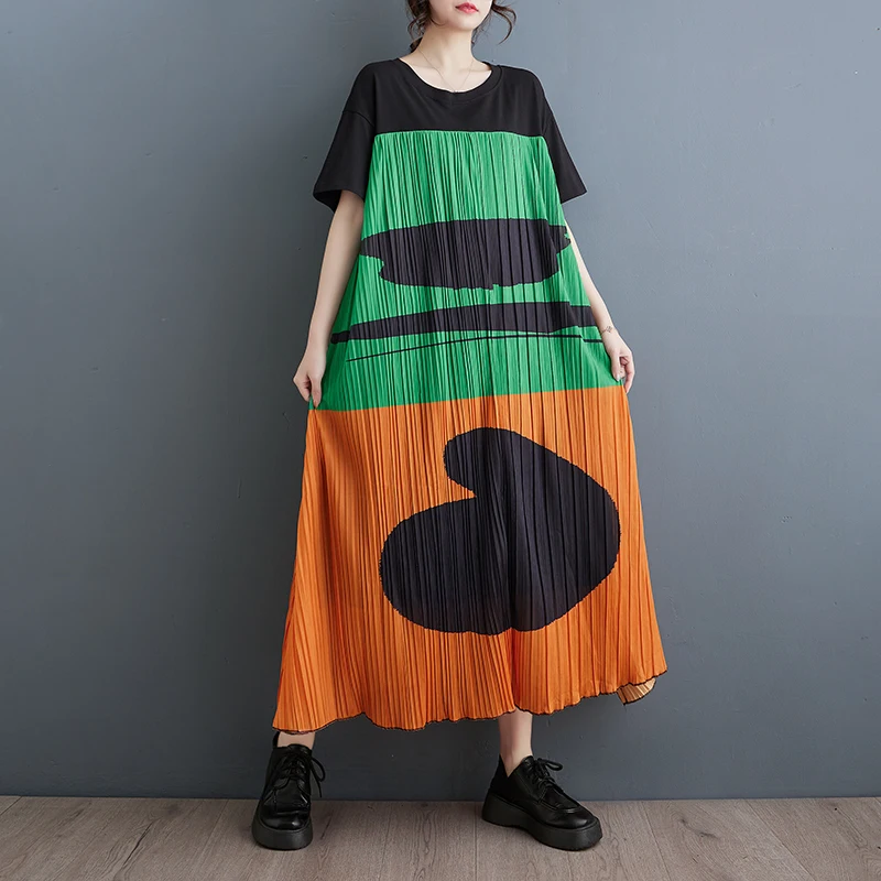 فستان صيفي جديد فضفاض بمقاس كبير مع طباعة وتصميم فني، فستان أنيق بأسلوب تنورة مميز مصنوع من مزيج البوليستر والقطن