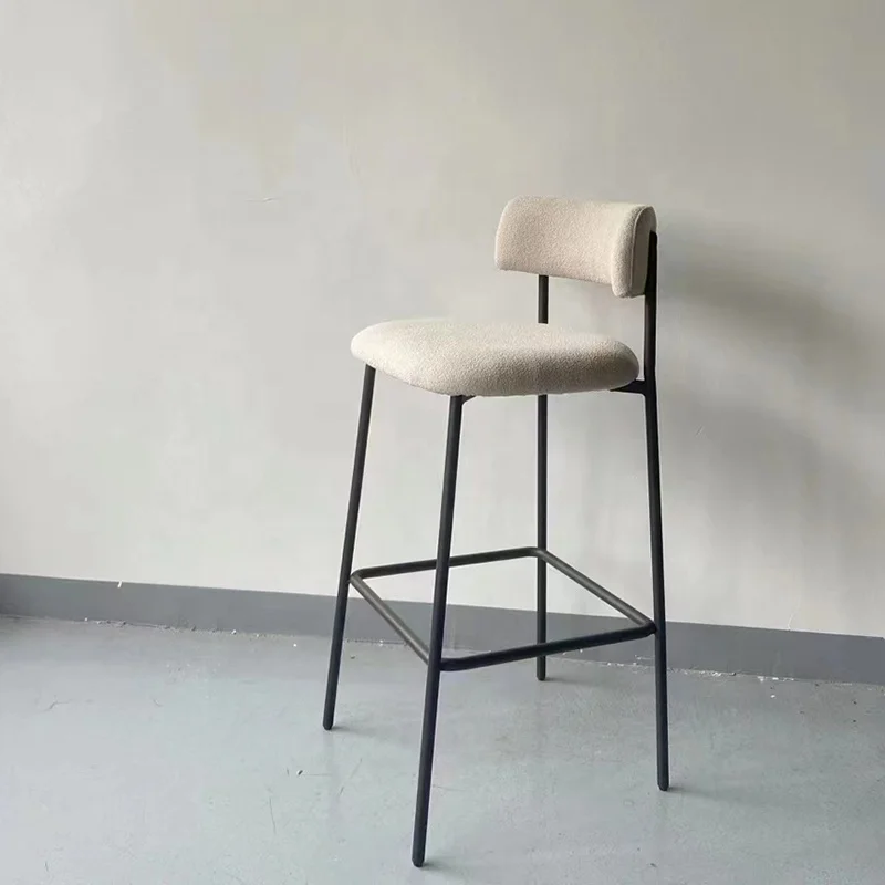 

Hot Selling Metal bar Stool Chairs Modern bar Stools With Back Cheap High Chair for Kitchen Table Metal Barstool Furniture