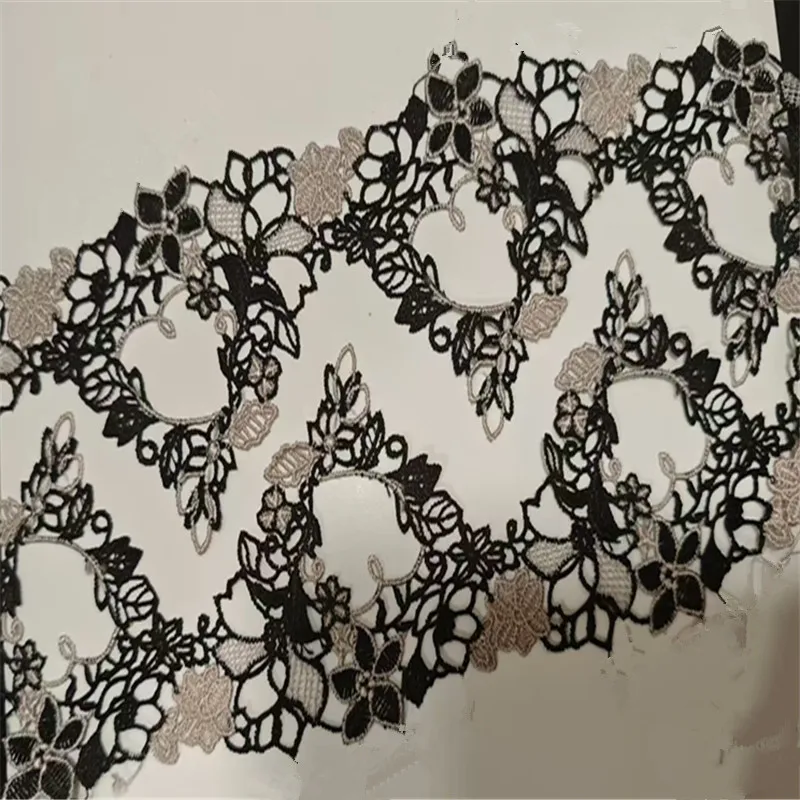 

14Yards 7.5cm Wide Shiny Beige Black Flower Venise Diy Venice Lace Clothing Accessories Of Various Garment,Bra.Underwear