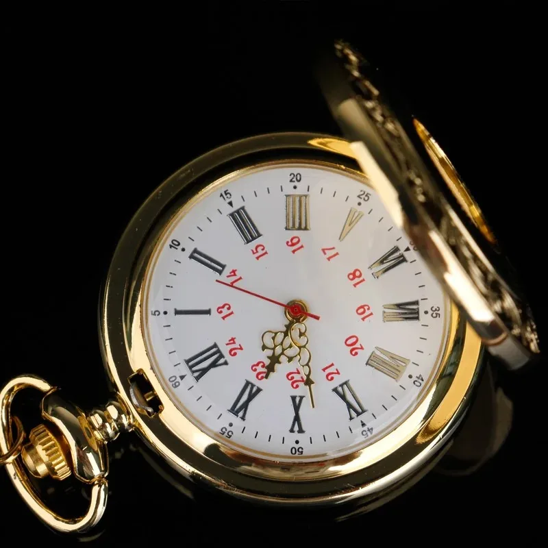 ساعة جيب كوارتز منقوشة بالذهب أرقام رومانية مينا بيضاء سلسلة بدلاية فريدة من نوعها هدية مجوهرات للنساء والرجال