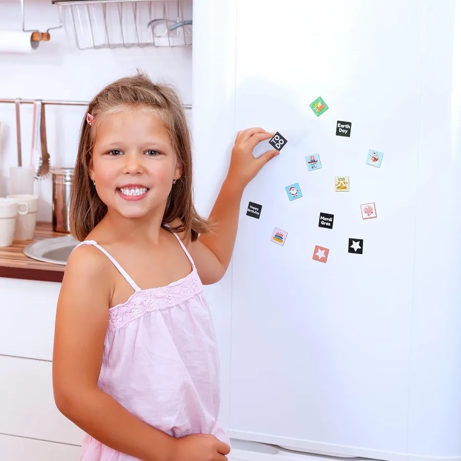 Calendario magnetico bifacciale Numeri Mese Settimana e etichette natalizie Set di indicatori di date per lavagna e la classe del frigorifero