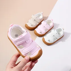 Spring and summer hollow breathable baby sandals for boys and girls aged 1-2, wear-resistant rubber soled and non slip shoes