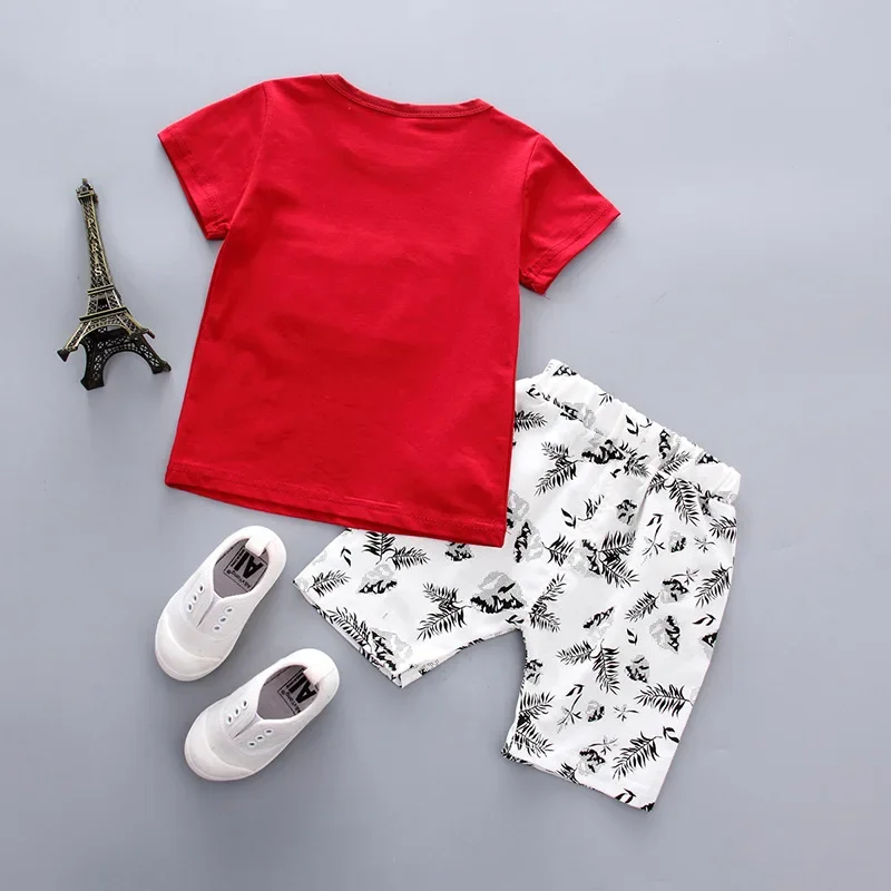 2022 nowe letnie ubrania chłopięce dziecięce topy T-shirt + zestawy z krótkimi spodenkami dziecięca odzież codzienna Cute Baby Set