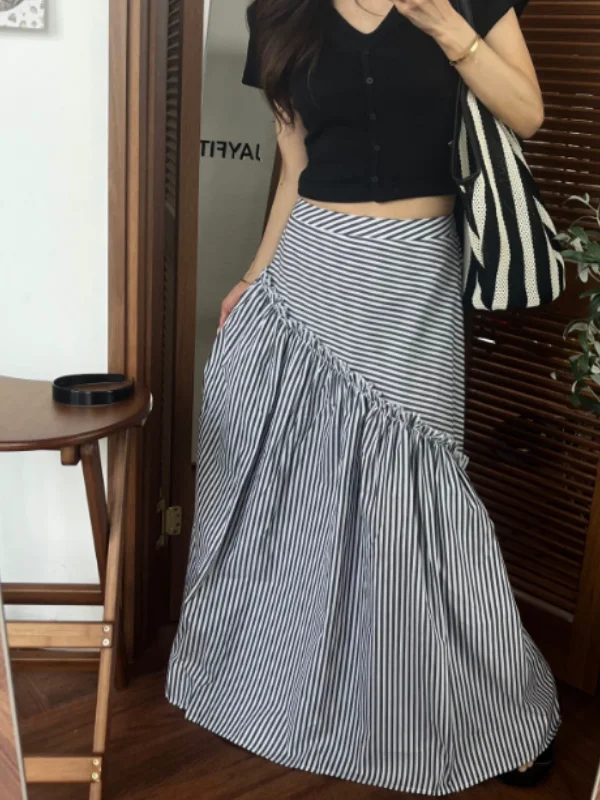 Fashionable High Waist A-Line Midi Skirt with Stripe Patchwork And Wood Grain  Design Slimming Effect Long Skirt for Women