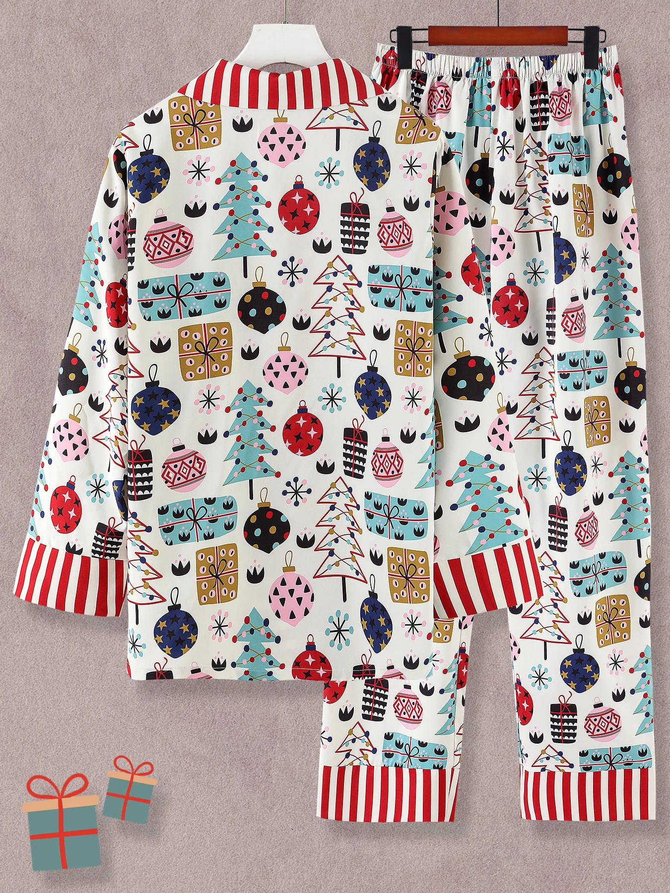 Couple's Pajama Set, Christmas Print Long-Sleeve Loungewear, Collared Open-Front Top and Elastic Waist Pants, Soft and Comfortable Holiday Homewear