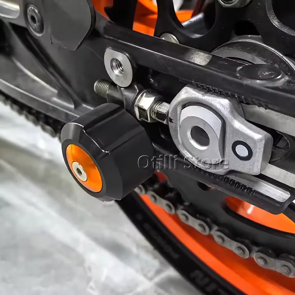 

For 390 Duke 390Duke DUKE 390 2024 2025 New Motorcycle Rear Wheel Axle Fork Crash Protection Pad Frame Sliders Protector Cap