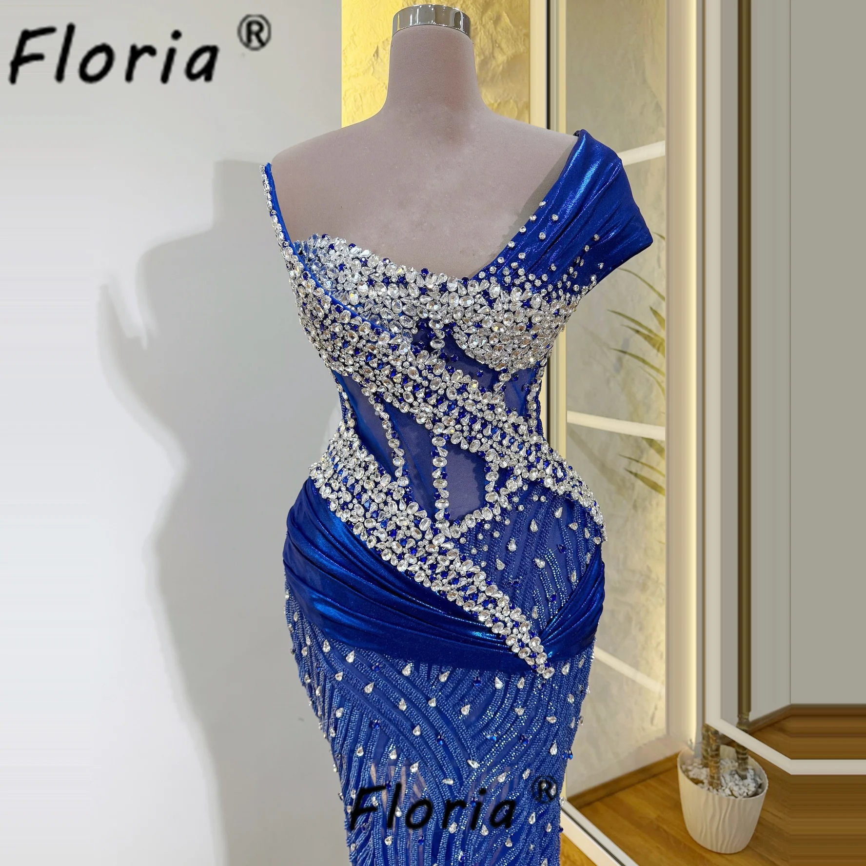 فساتين لحضور الحفلات الموسيقية مصنوعة يدويًا بأحجار مطرزة باللون الأزرق والكريستال اللامع حورية البحر مناسبة رسمية للسهرات رداء السهرة مخصص