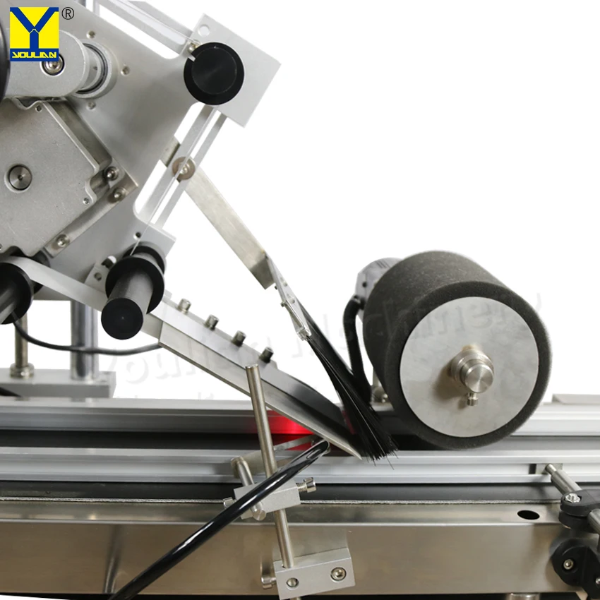 MT-160พลาสติกกระเป๋าหนังสือติดฉลากอัตโนมัติเครื่องติดหมวกกล่องไข่โรงแรมม้วนกระดาษเครื่องสำอาง Labeler