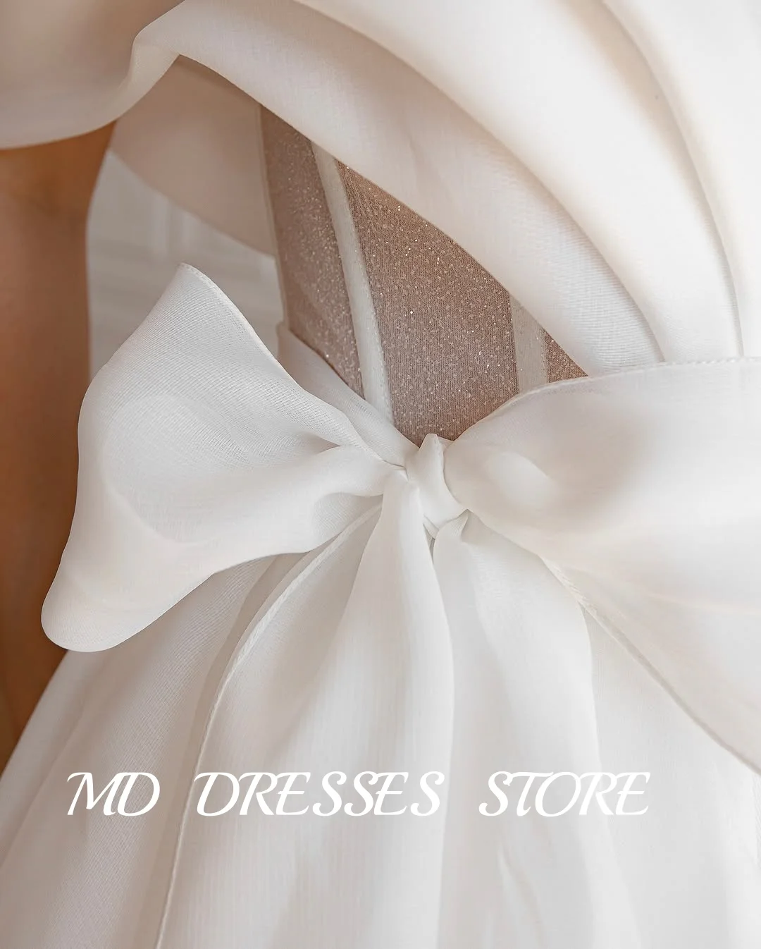 MD Sexy A-line Off Shoulder Short Wedding Dress V-Neck Bow Ball Gown Cut Out Organza Bridal Gown Vestido De Noiva Customized