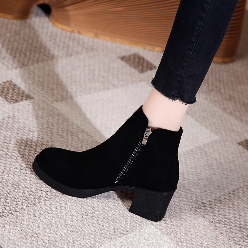 Neue Damen-Stiefeletten mit hohem Absatz, elegante runde Zehenpartie, modisch und vielseitig, warme Wintermode-Stiefel 2025 – Detail 8