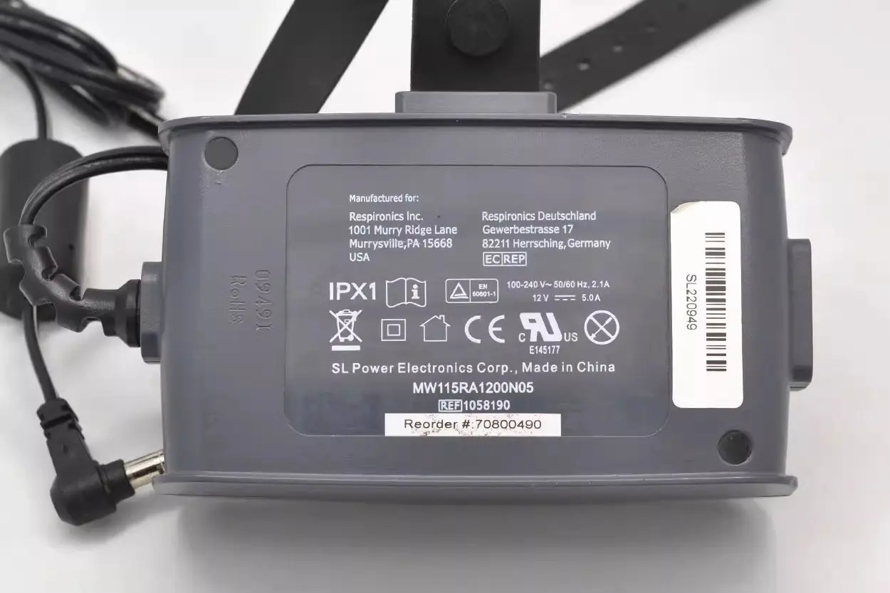 

Original RESPIRONICS 60W AC Adapter Charger For PHILIPS 12V 5A 5.5x2.5mm MW115RA1200N05 AA24750L-001 AA24750L-003 Power Supply