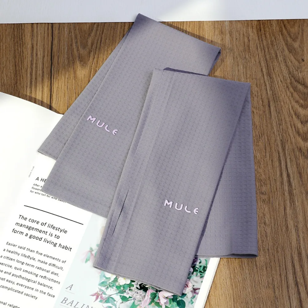 

Cute Arm Protection Long Ice Silk Sleeves Checkered Elastic Sunscreen Arm Covers UV Insulation Loose Cycling Gloves Women/girls