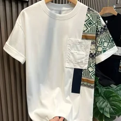 Heren Zomer Nieuwe Ronde Hals Pullover Mode En Elegante Casual T-Shirt Bedrukt Zakpaneel Soepele, Veelzijdige Tops Met Korte Mouwen