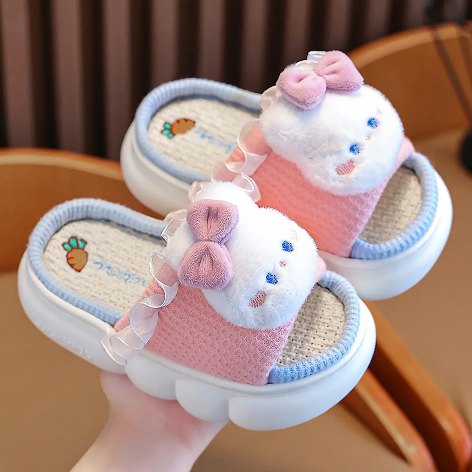 Pantofole invernali per bambini in lino Bowknot coniglio ragazze Cute Cartoon Home comode pantofole per bambini scarpe morbide e traspiranti antiscivolo