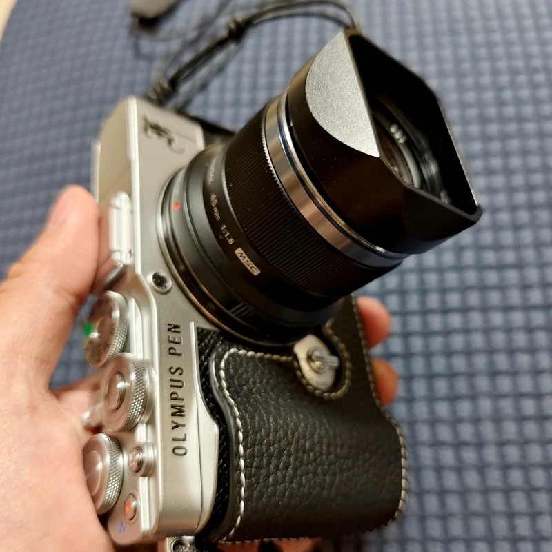 オリンパス M.Zuiko デジタル 45mm F1.8 メタルバヨネットスクエア