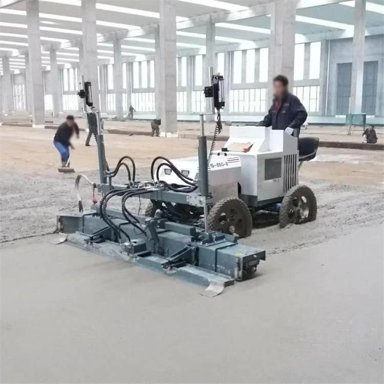 Self Propelled Concrete Laser Screed Laser Leveling Machine Durable Vibratory for Outdoor Pavement 2.5m Width