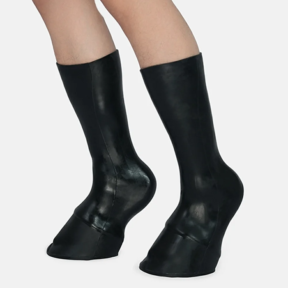 Silikonowe końskie kopyta Furrjoi do kostiumów cosplay, futrzane obuwie, realistyczne kopyta, karnawałowe, ekstremalne ubrania męskie, całkowicie czarne.