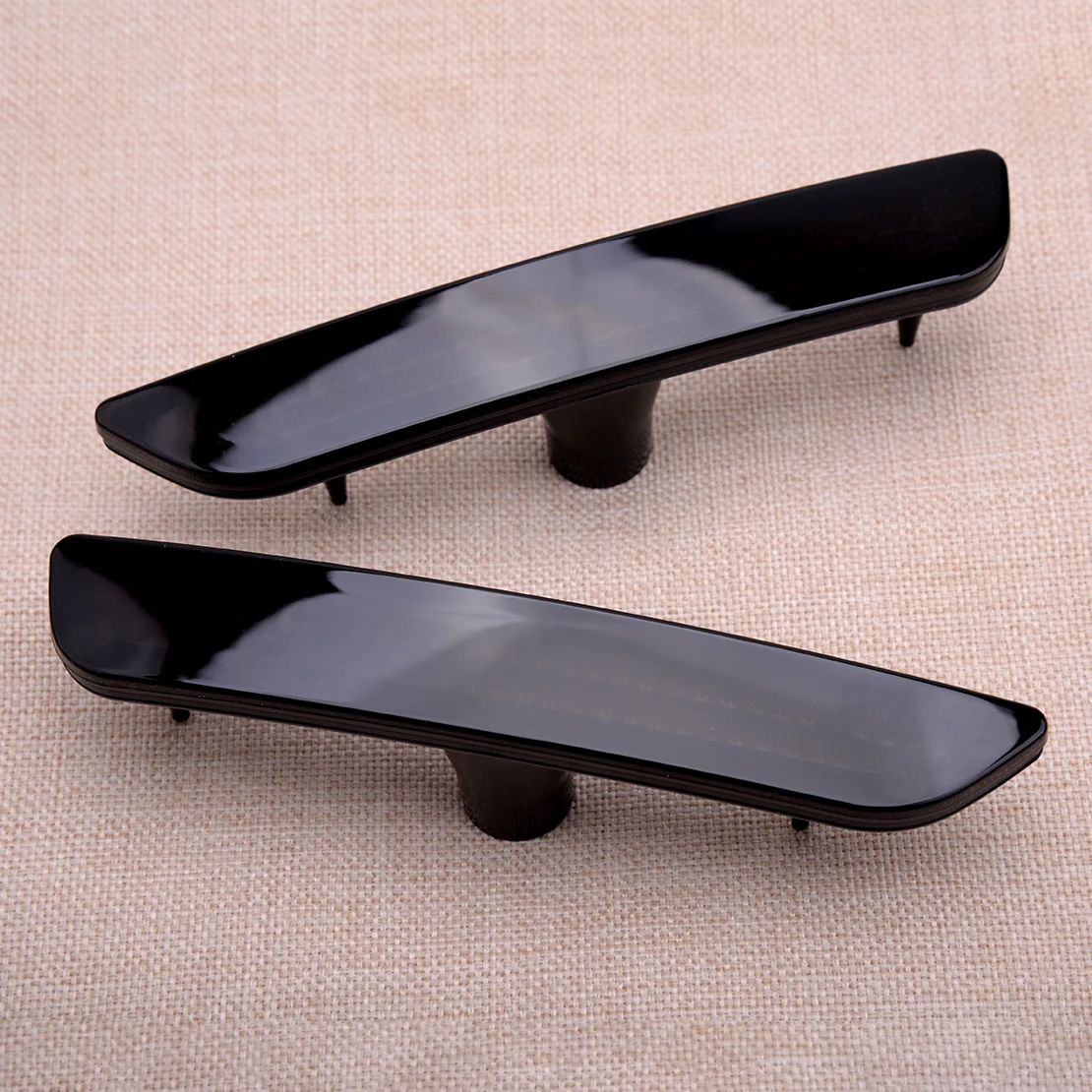 

Дымчатая линза Янтарный светодиодный передний бампер Боковой габаритный фонарь подходит для Ford Mustang 2010-2014 гг.