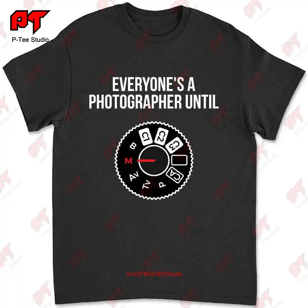 Everyone Is A Photographer 01 T-shirt S23O