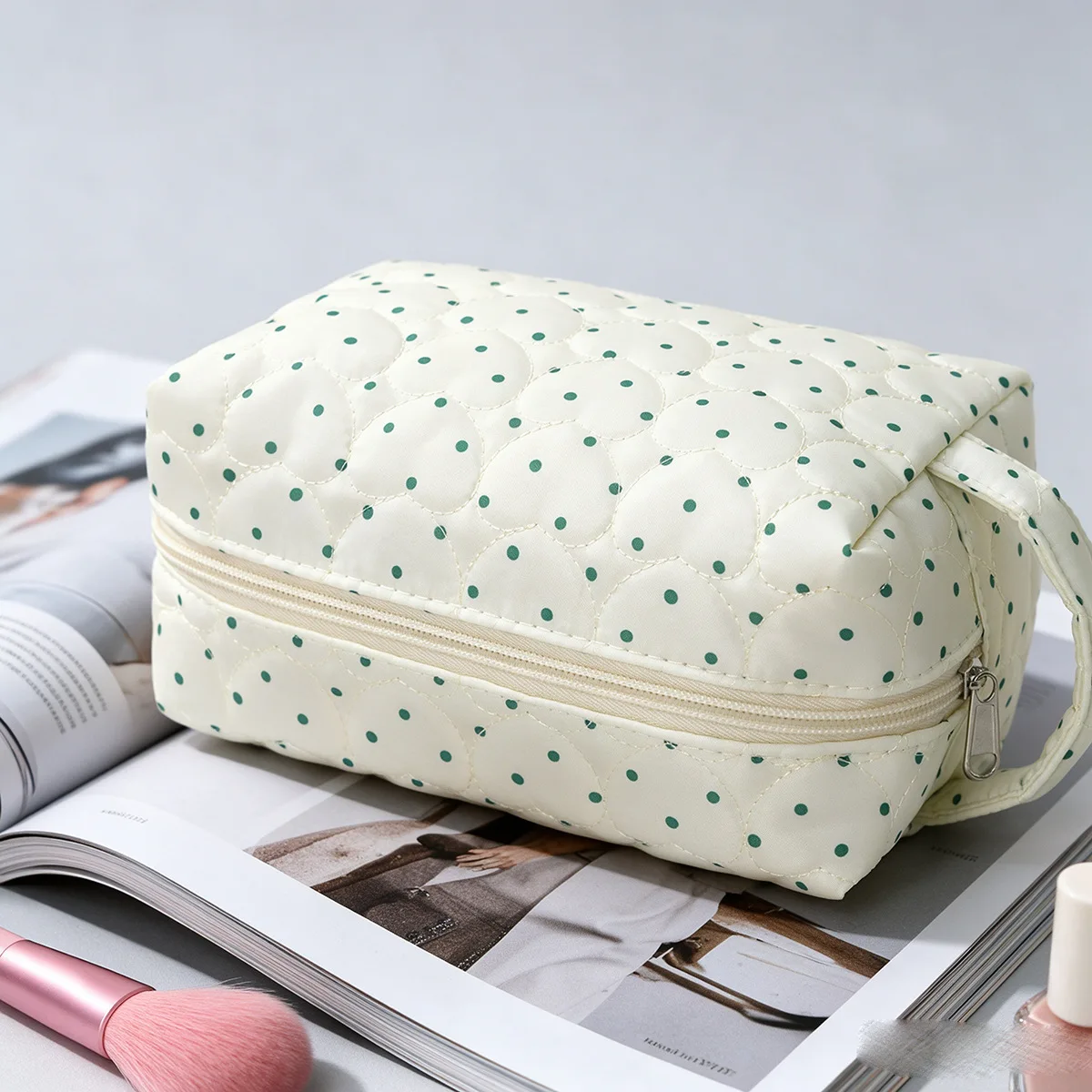 1PC Flower Printed Puffy Quilted Zipper Makeup Bag Storage Organizer Toiletry Handbag Cosmetic Pouch Large Travel Cosmetic Bag
