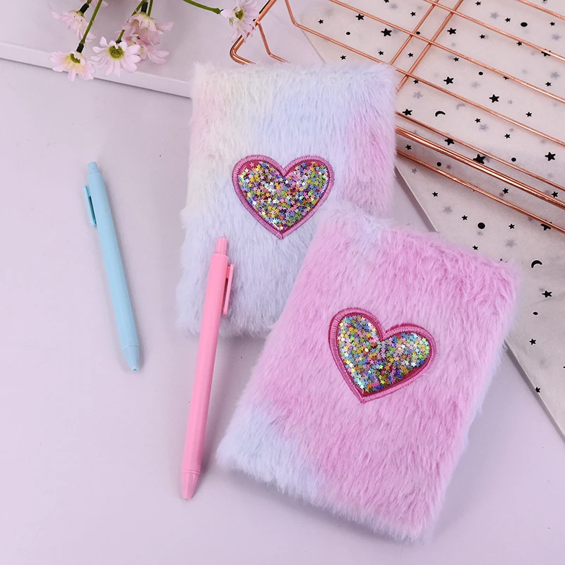 caderno-de-pelucia-com-fechadura-e-caneta-2-pecas-diario-peludo-papelaria-escolar-para-meninas-e-criancas