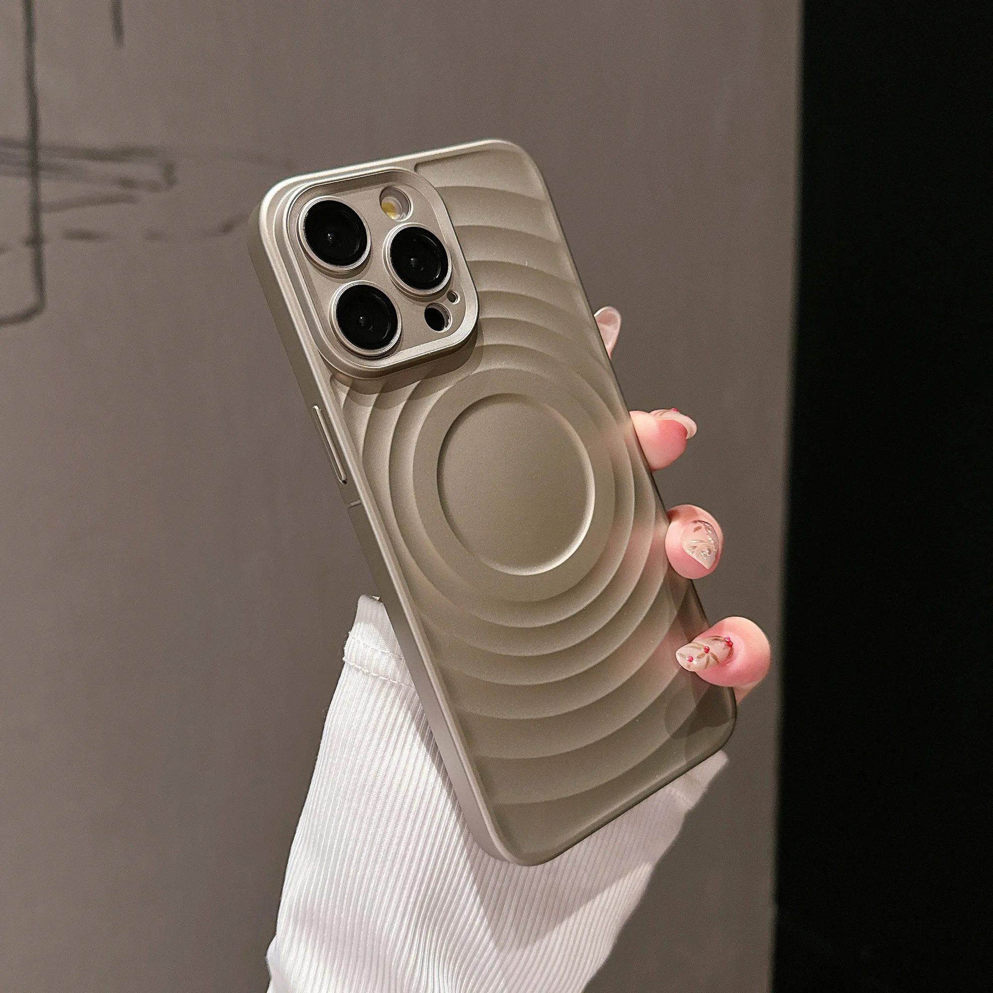 

Original Colorful corrugated solid phone case for iPhone 13 14 15 Pro Max PC, shock-proof phone case for iPhone 13 14 15 Pro Max