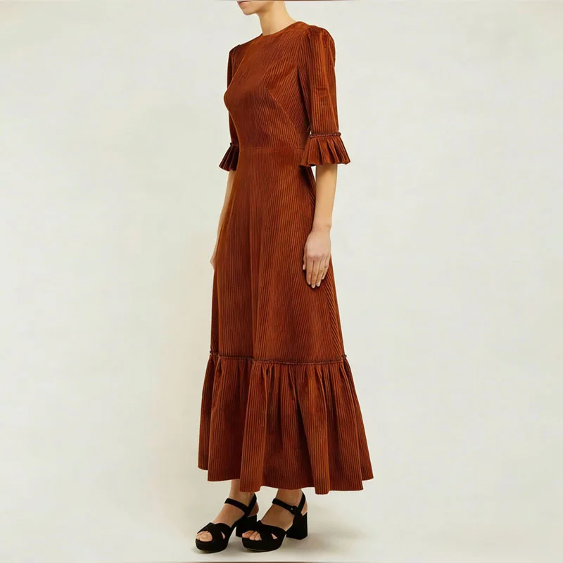 เดรสผ้าลูกฟูกทรงเอ สไตล์ลำลองสำหรับฤดูใบไม้ผลิและฤดูใบไม้ร่วง ดีไซน์เรียบหรู คอทรงโอ จับจีบ แขนทรงปีกผีเสื้อ ทรงโบฮีเมียน ยาว