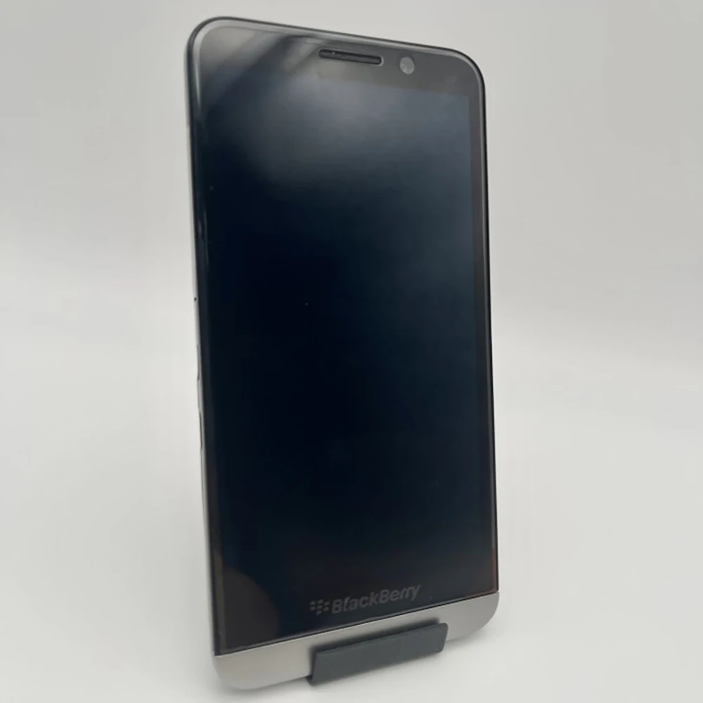 هاتف BlackBerry Z30 الأصلي المستخدم 4G غير مقفول 5.0 "8MP NFC الهواتف الذكية حالة جيدة