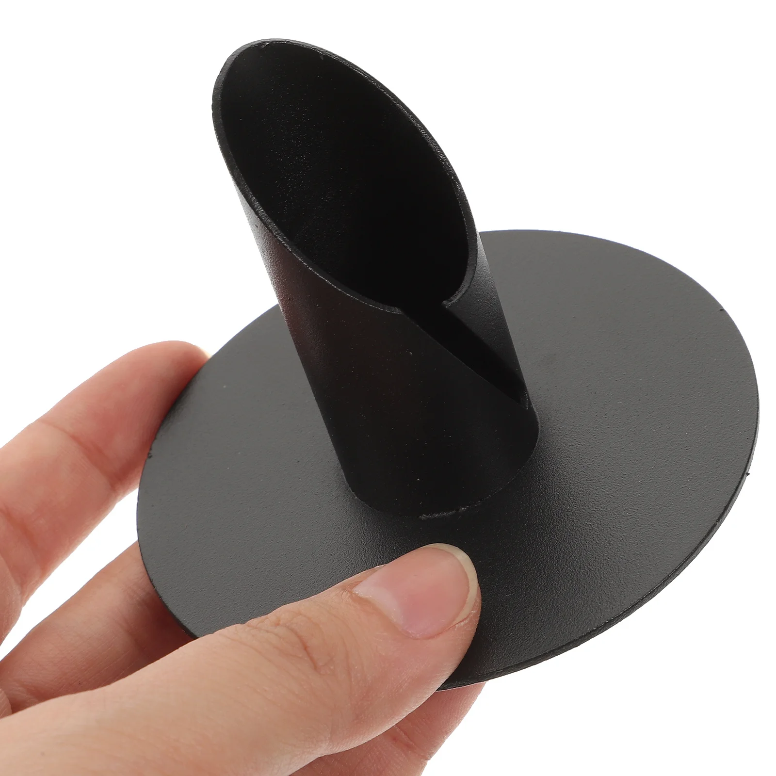 2Pcs Creative Wrought Iron Candlestick Holders Elegant Design for Dinner Parties Festivals Home Decor Pillar Holders