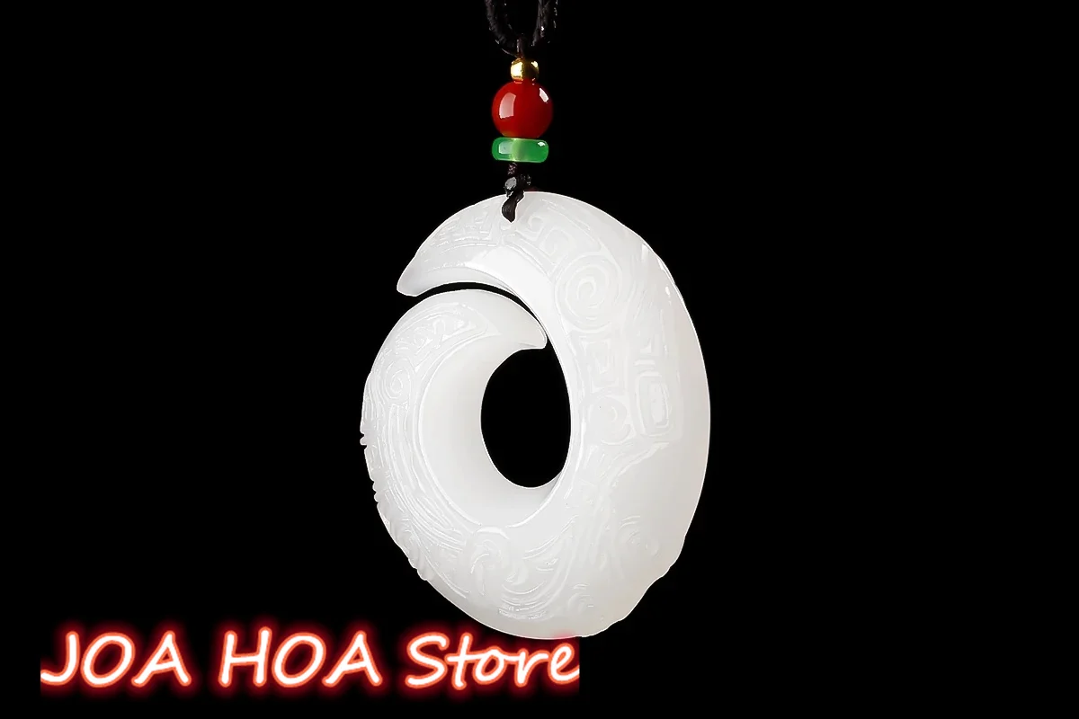 New Small Carved Fine Jewelry Lucky Pendant Sweater Chain Exquisite Accessories Natural Golden Silk Jade Necklace