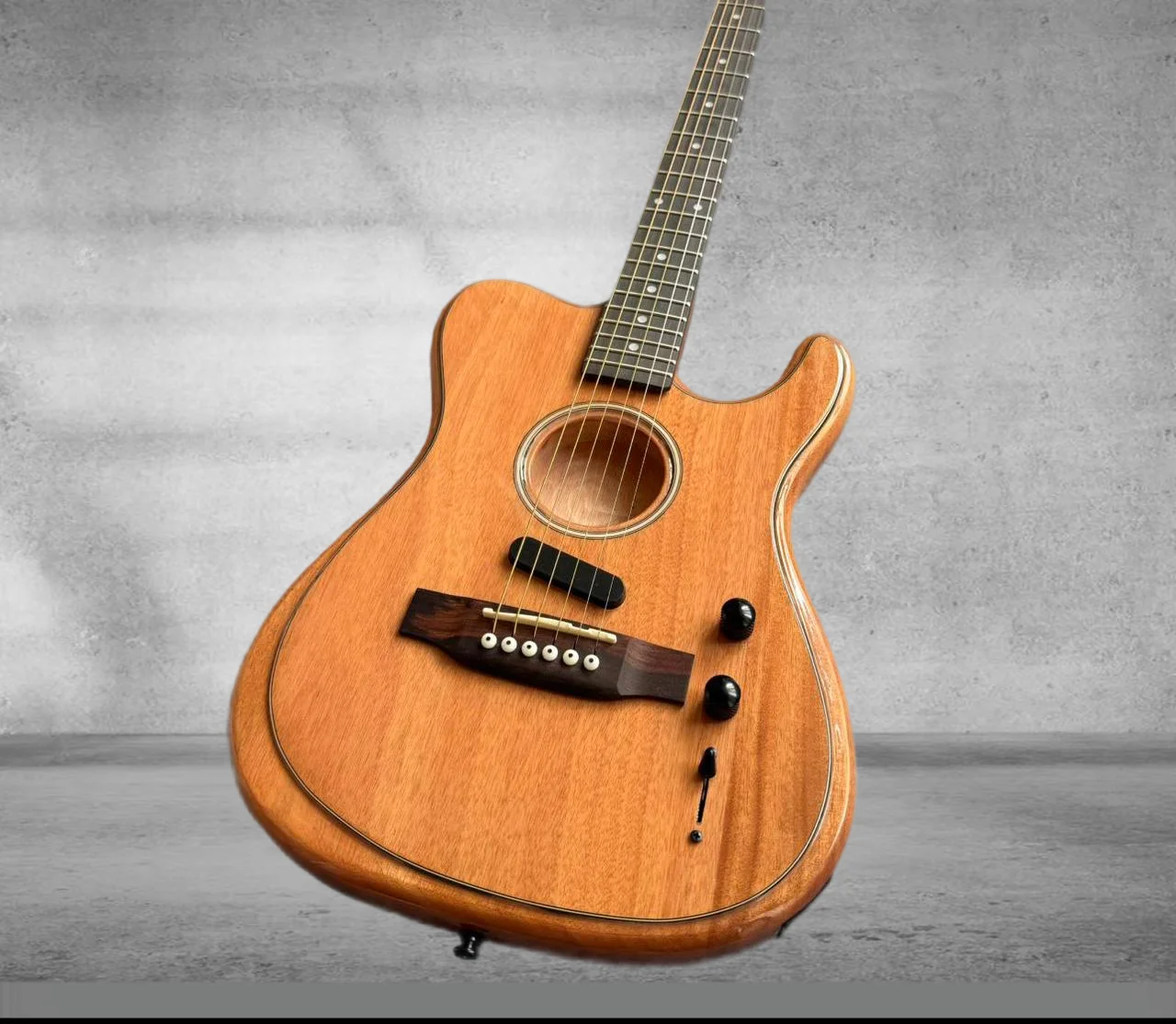 2026 new High quality round hole semi-hollow Jazz guitar, wooden bridge, wooden string version, in stock