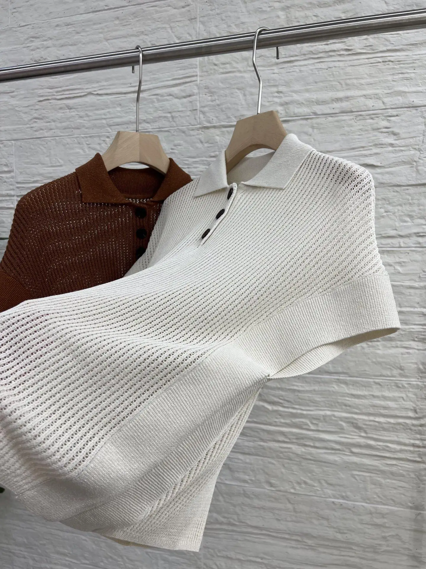 

Женская льняная рубашка-поло, новинка весна-лето 2020, свободный крой, трикотажный топ с короткими рукавами и воротником-поло, стройнящий силуэт.