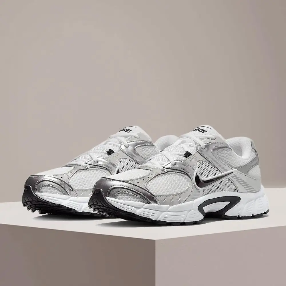 

Nike V5 RNR Fashionable and Versatile Anti-Slip Durable Classic Sports Casual Shoes HJ5228-104