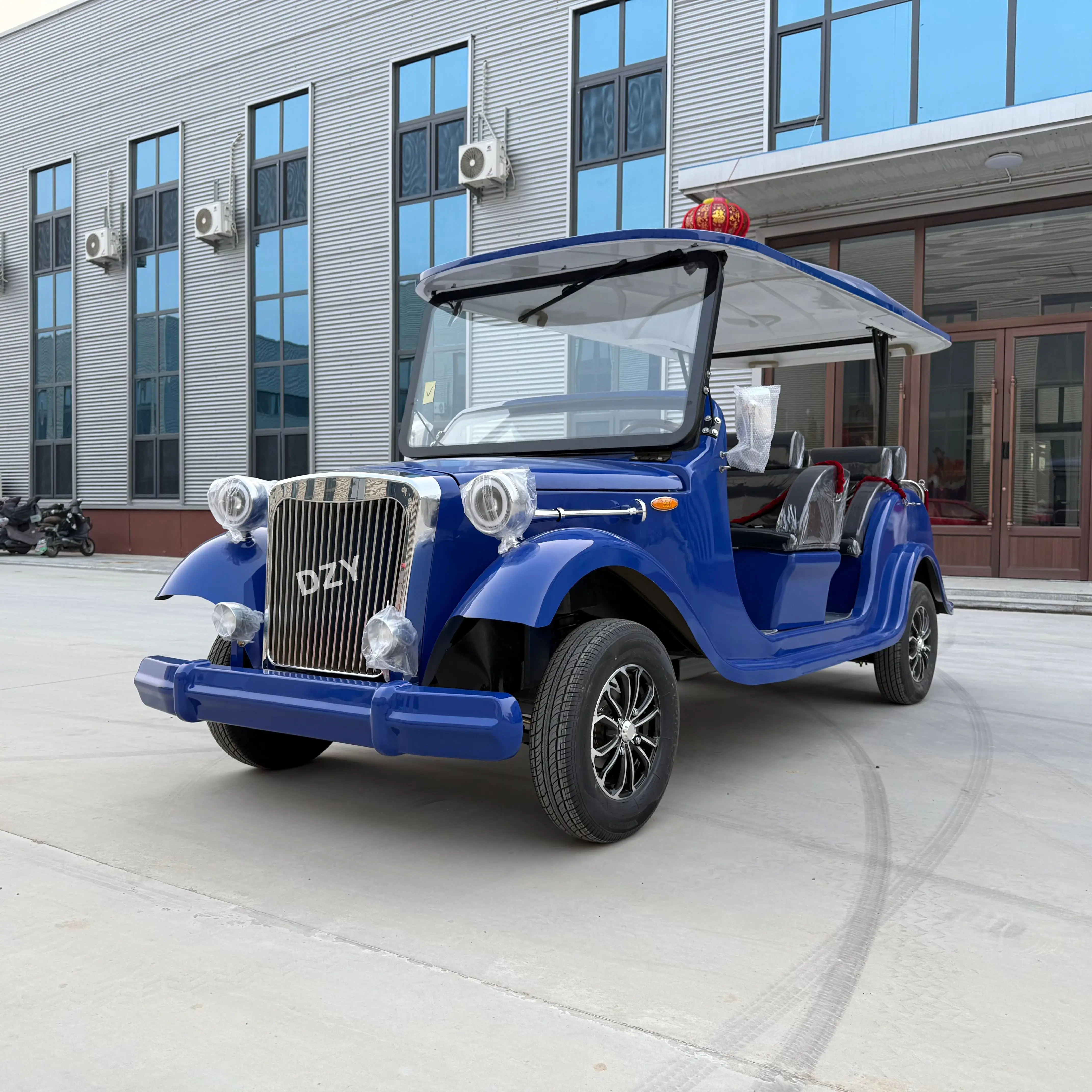 Street Legal Old Retro Golf Cart Buggy Antique Sightseeing Electric Vintage Classic Car for Adults Sale