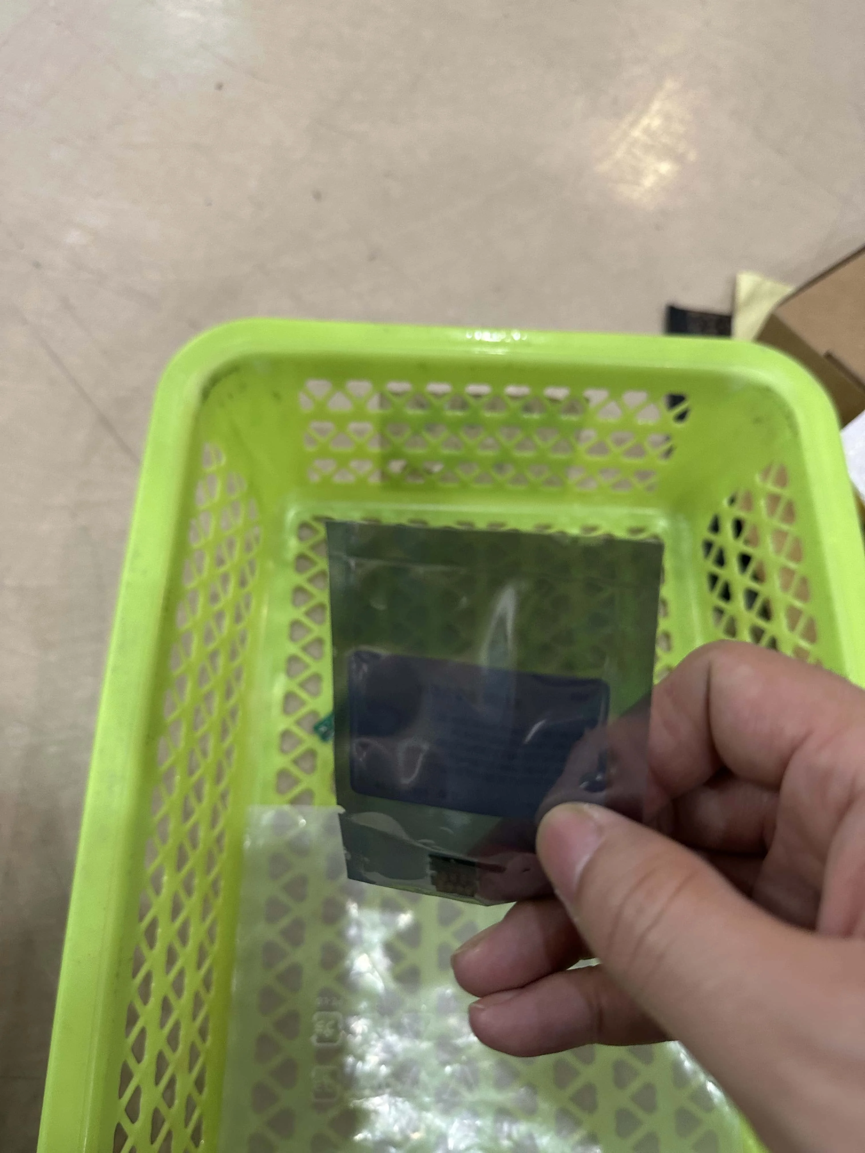 

C13S210057 Чип чернильного резервуара для обслуживания принтера Epson SureColor T2170 T3170 T3170X T5170 T2100 T3100 T5100 F500 F540 F570 F571