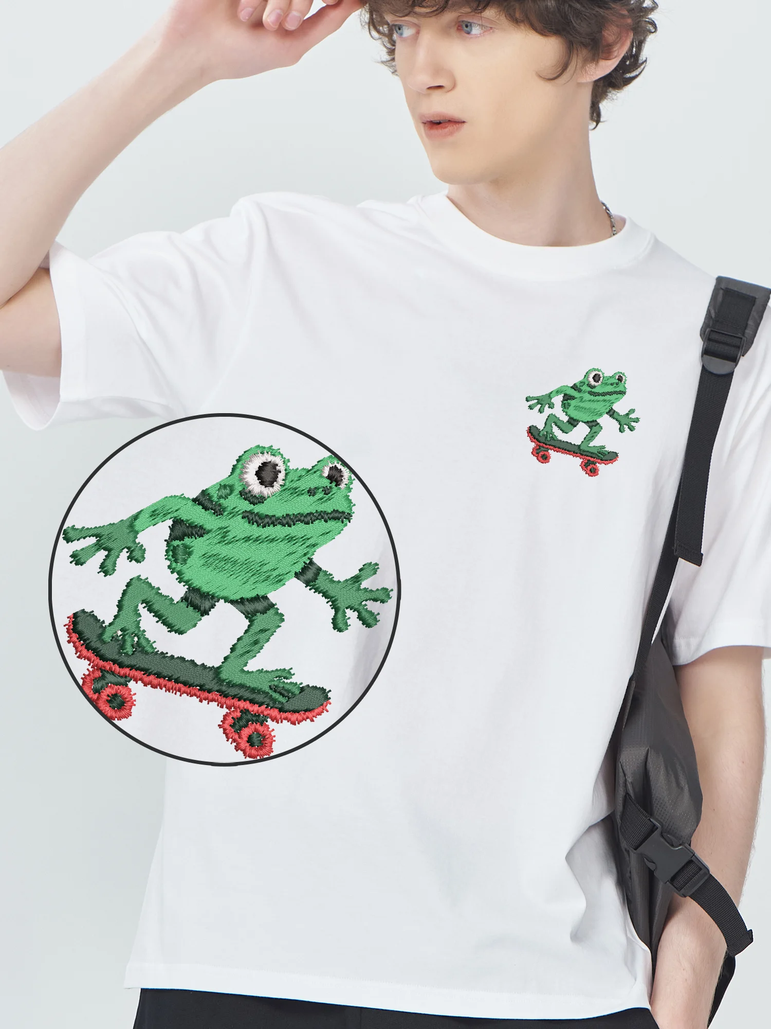 Skateboarding Frog Embroidered T Shirts Casual Cotton Graphic Tees Adult Mens Designer Clothes Classic Embroidery Tops