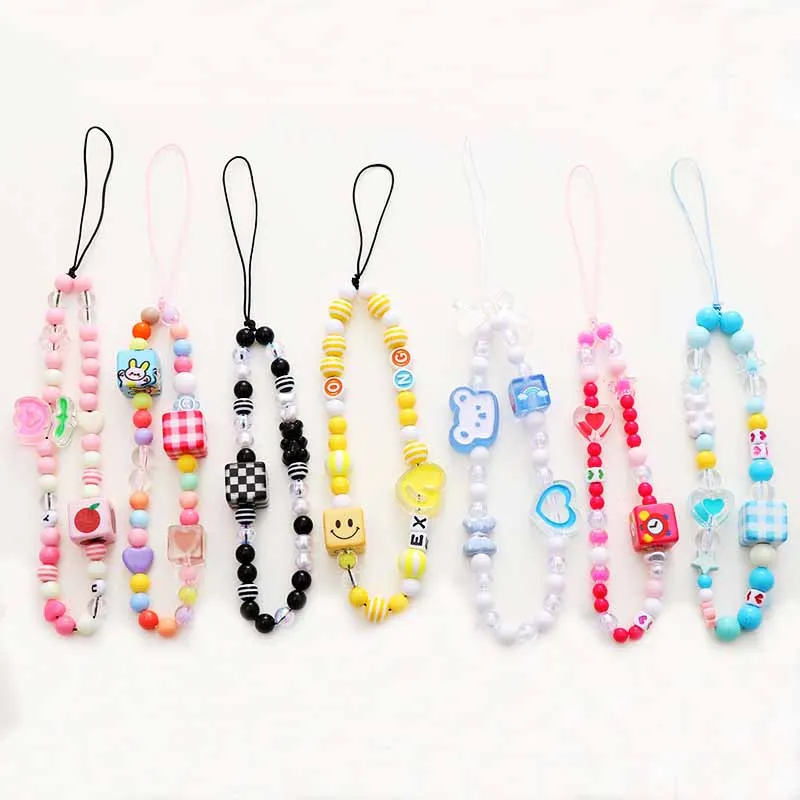 

Cute Beaded Chain For Mobile Phone Lanyard Pink Bear Heart Flower Acrylic Imitation Pearl Bead Phone Chain Jewelry Accessories