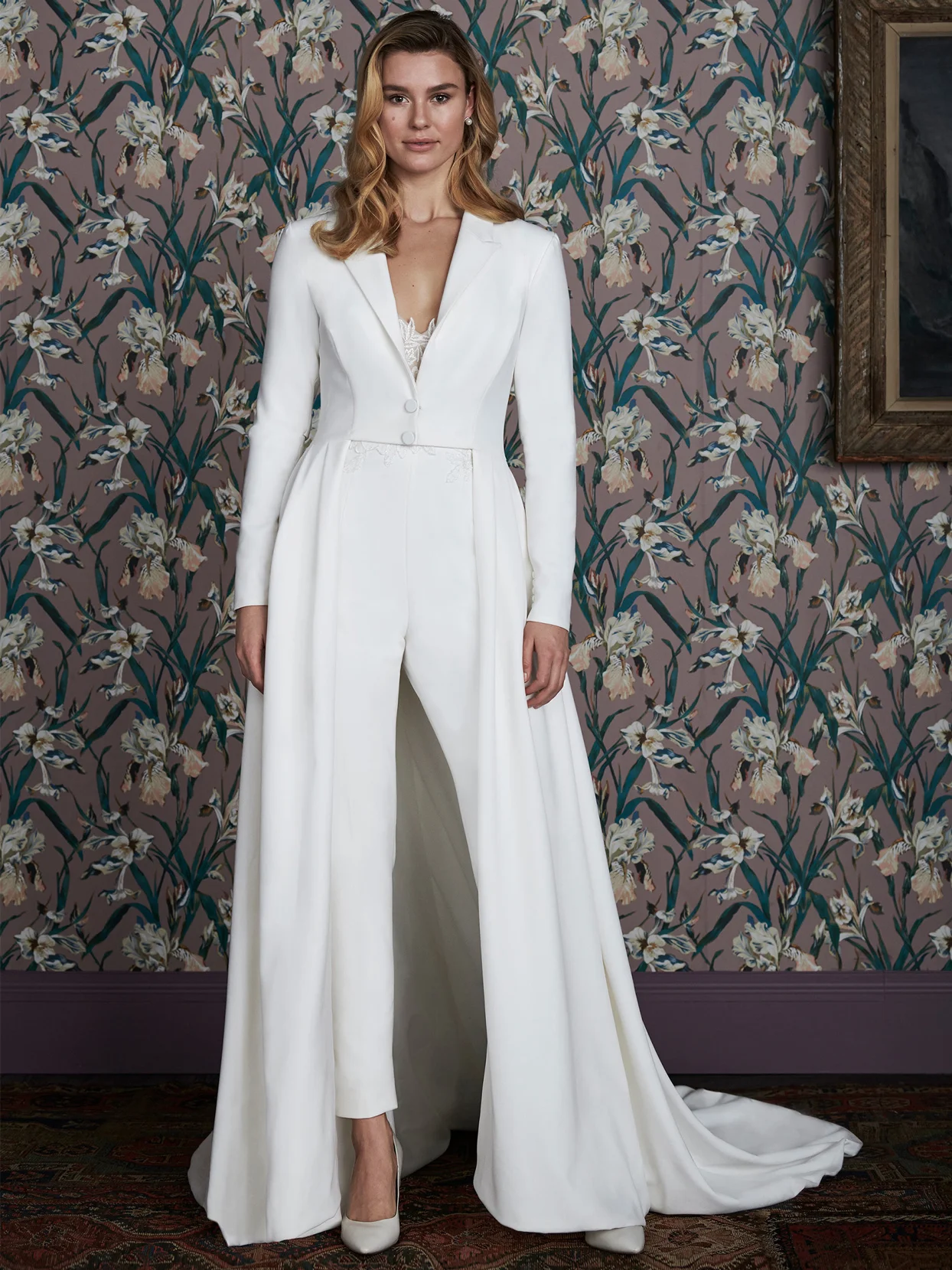 Maniche lunghe tute in raso bianco abiti da sposa con giacca 2 pezzi ricevimento sposa abbigliamento formale abiti da sposa da giardino con scollo a