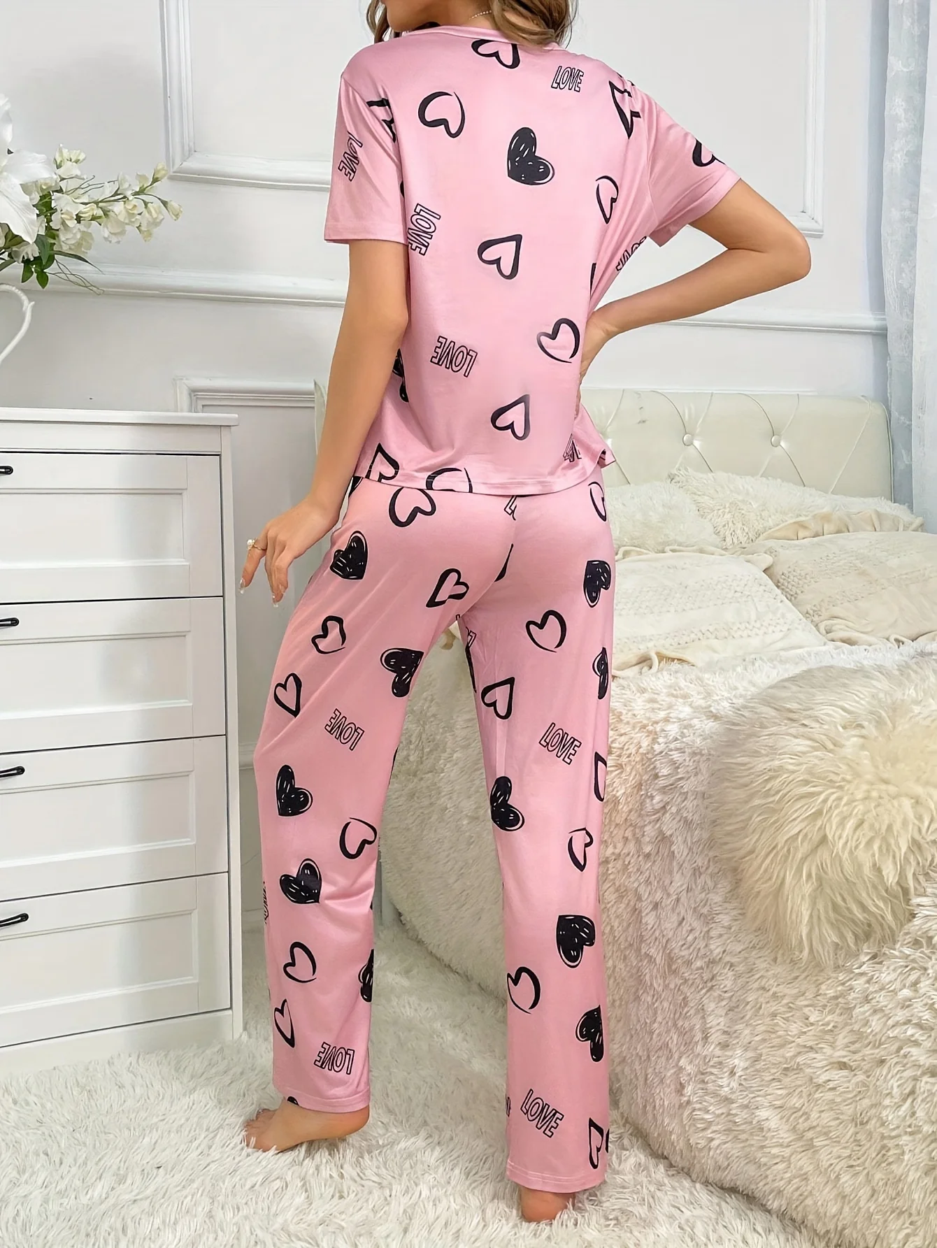 Women\'s casual pajamas set Heart-shaped short-sleeved top and pants casual two-piece set